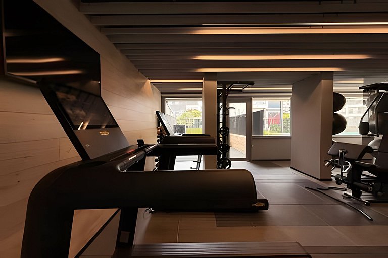 Studio a Poucos Passos da Estação Vila Madalena!