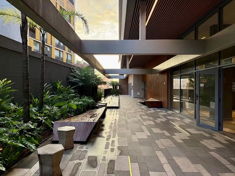 Studio a Poucos Passos da Estação Vila Madalena!