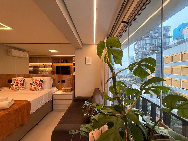 Studio Luxuoso, 200 metros do Metrô Vila Madalena!